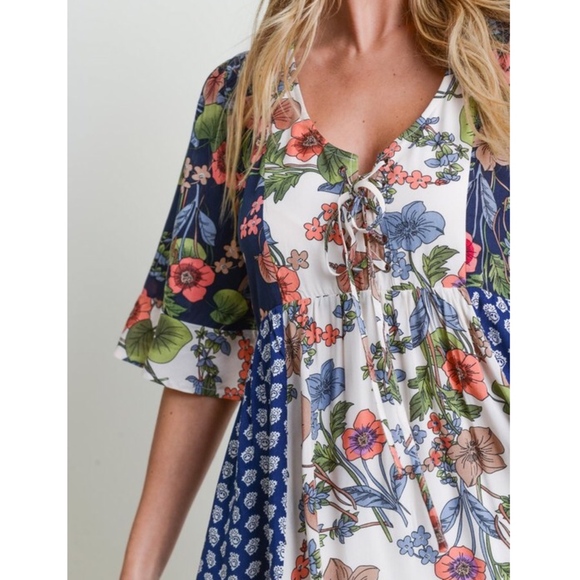 CYNDY Floral Print Dress - Navy mix - Picture 3 of 3